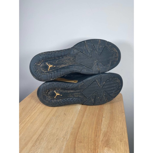 COPY - Jordan Mars 270 Air Max Black Gold Sneaker CD7070-007 sz8.5 - Picture 7 of 9